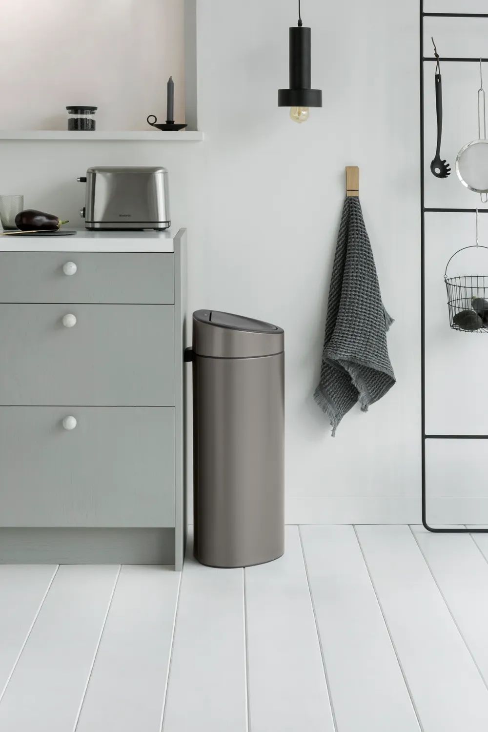 Brabantia Touch Bin New, 40L - Platinum