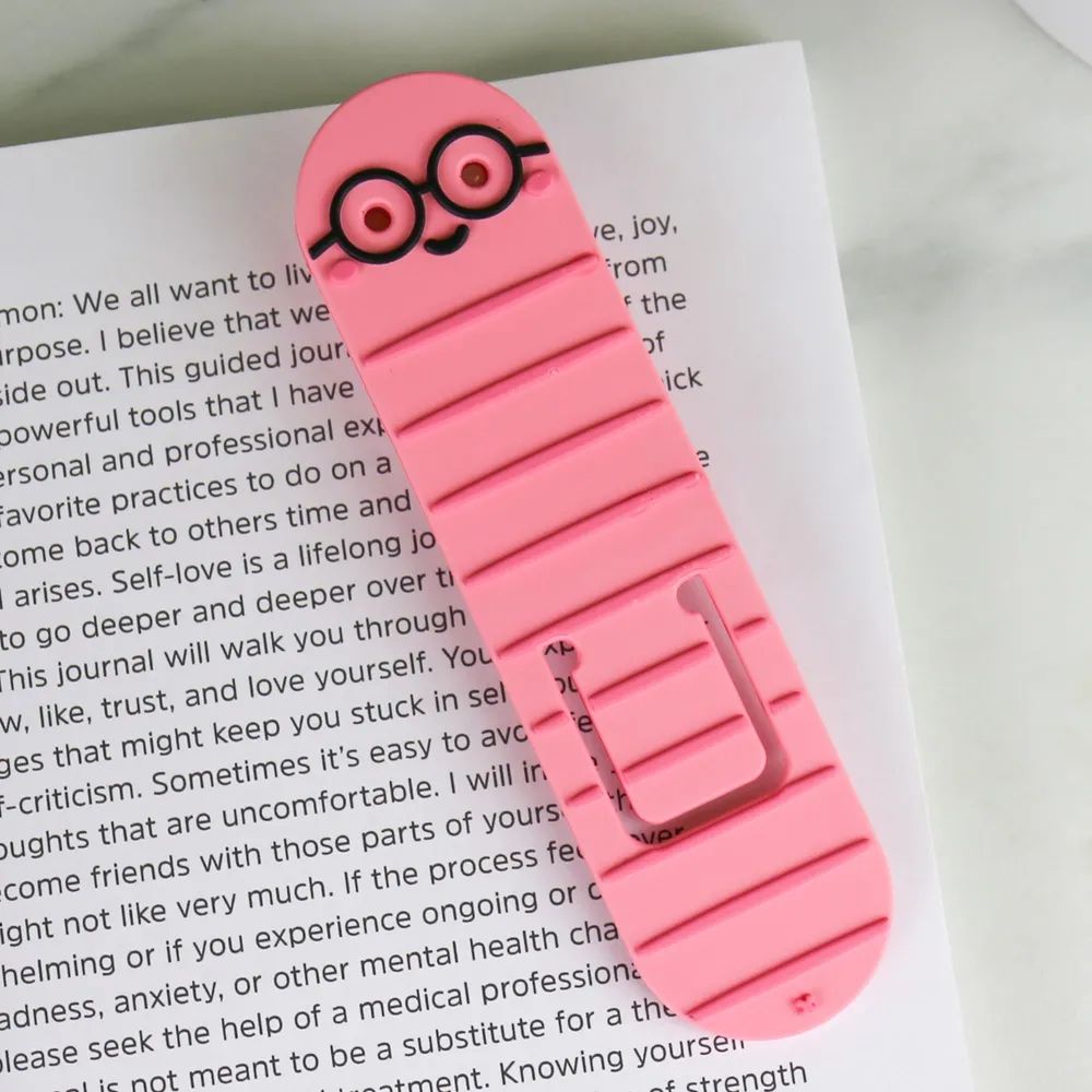 MAGS Vertriebs GmbH Lesezeichen mit Licht, Bücherwurm