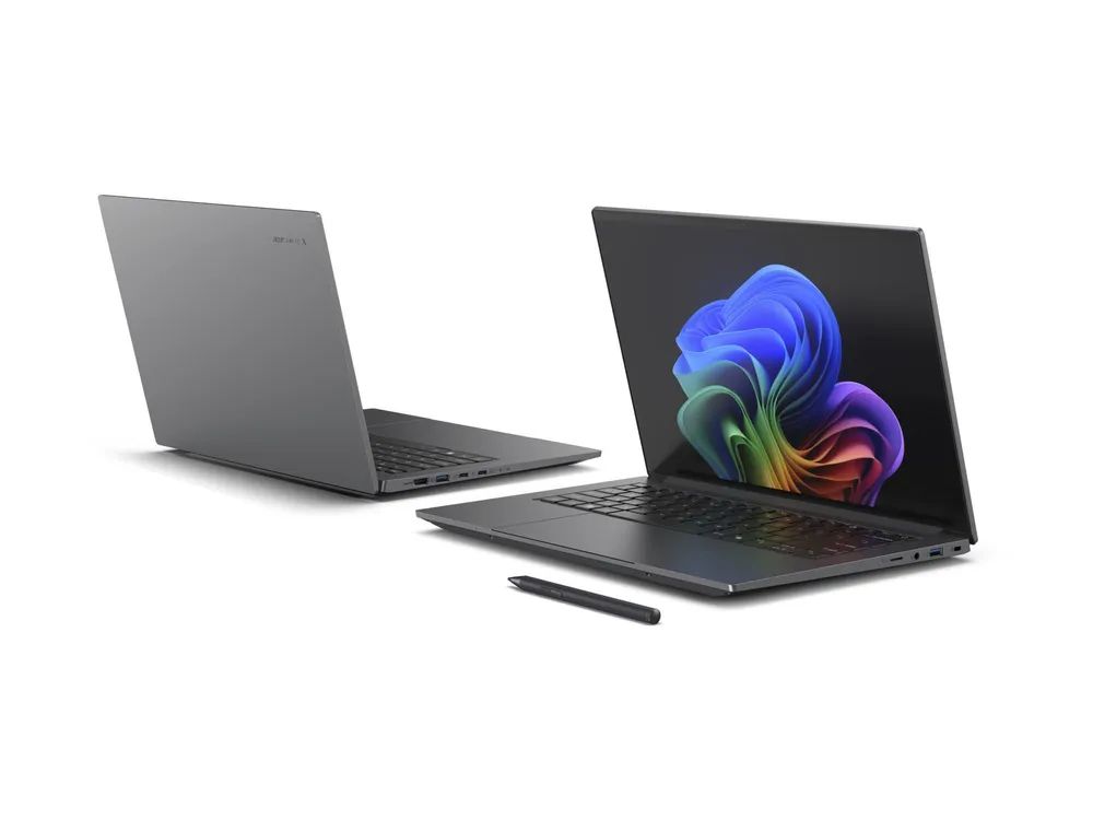 Acer Swift X 14 AI SFX14-61G - 180°-Scharnierdesign - AMD Ryzen AI 9 365 / 2 GHz - Win 11 Home - GeForce RTX 5070 - 32 GB RAM - 1.024 TB SSD NVMe, QLC x 2 - 36.8 cm (14.5")