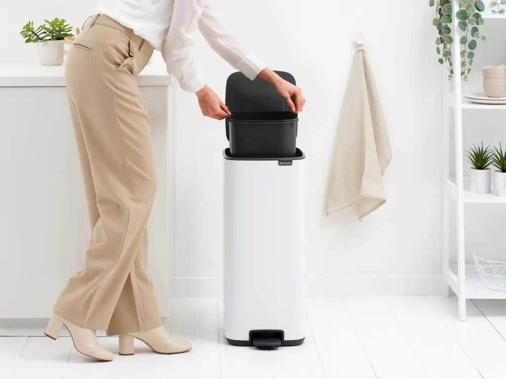 Brabantia Bo Treteimer, 30L - White