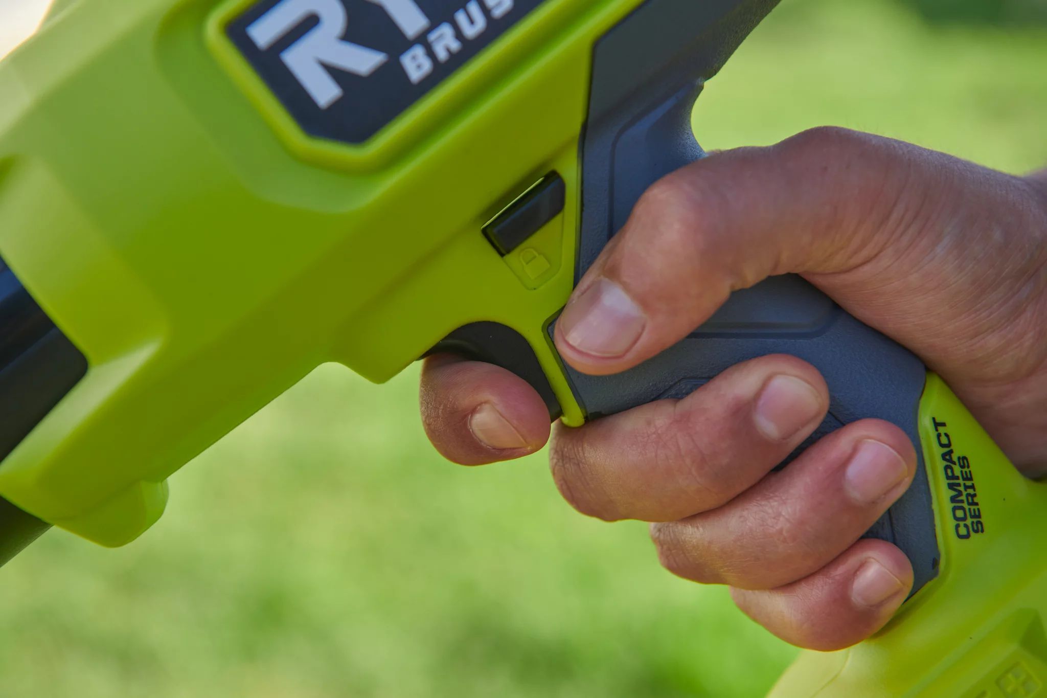 RYOBI 18 V ONE+ Brushless Akku-Laubgebläse, RY18BLCXA-0 Compact Open-Box
