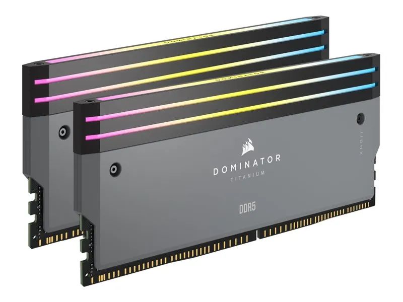 Corsair DOMINATOR TITANIUM - Light Enhancement