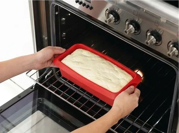 Lékué Silikon-Kuchenbackform, 24 cm - Red