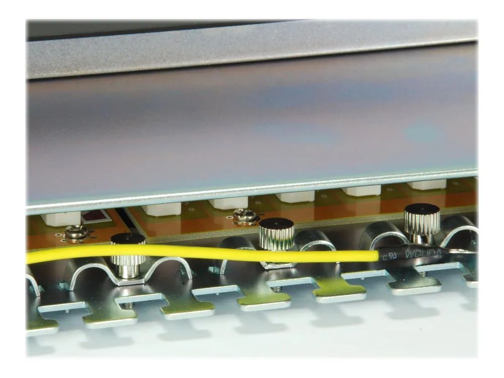 Equip Pro - Patch Panel - CAT 6a - RJ-45 X 24 - Schwarz - 1U - 48.3 cm (19")