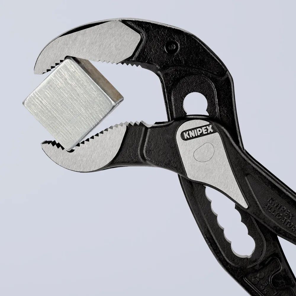 KNIPEX Alligator® XL Rohr- und Wasserpumpenzange mit rutschhemmendem Kunststoff überzogen schwarz atramentiert 400 mm