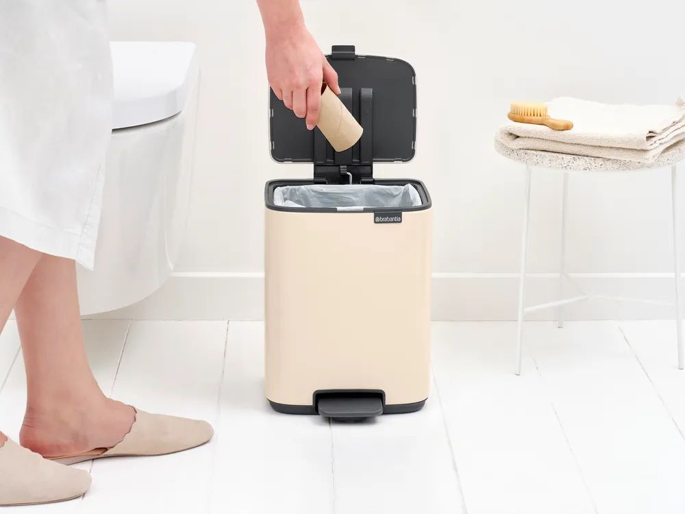 Brabantia Bo Treteimer, 7L - Soft Beige