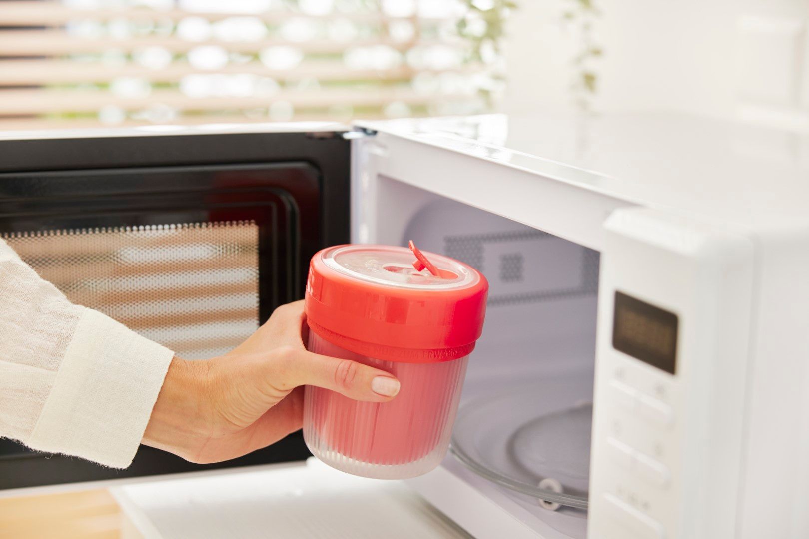 Rotho Thermotasse mit Löffel 0.5 l MEMORY B3