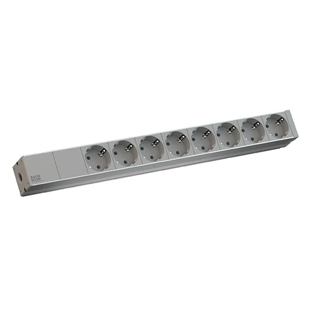 BACHMANN 19" 1HE 8xCEE7/3 mit Prüfleitung