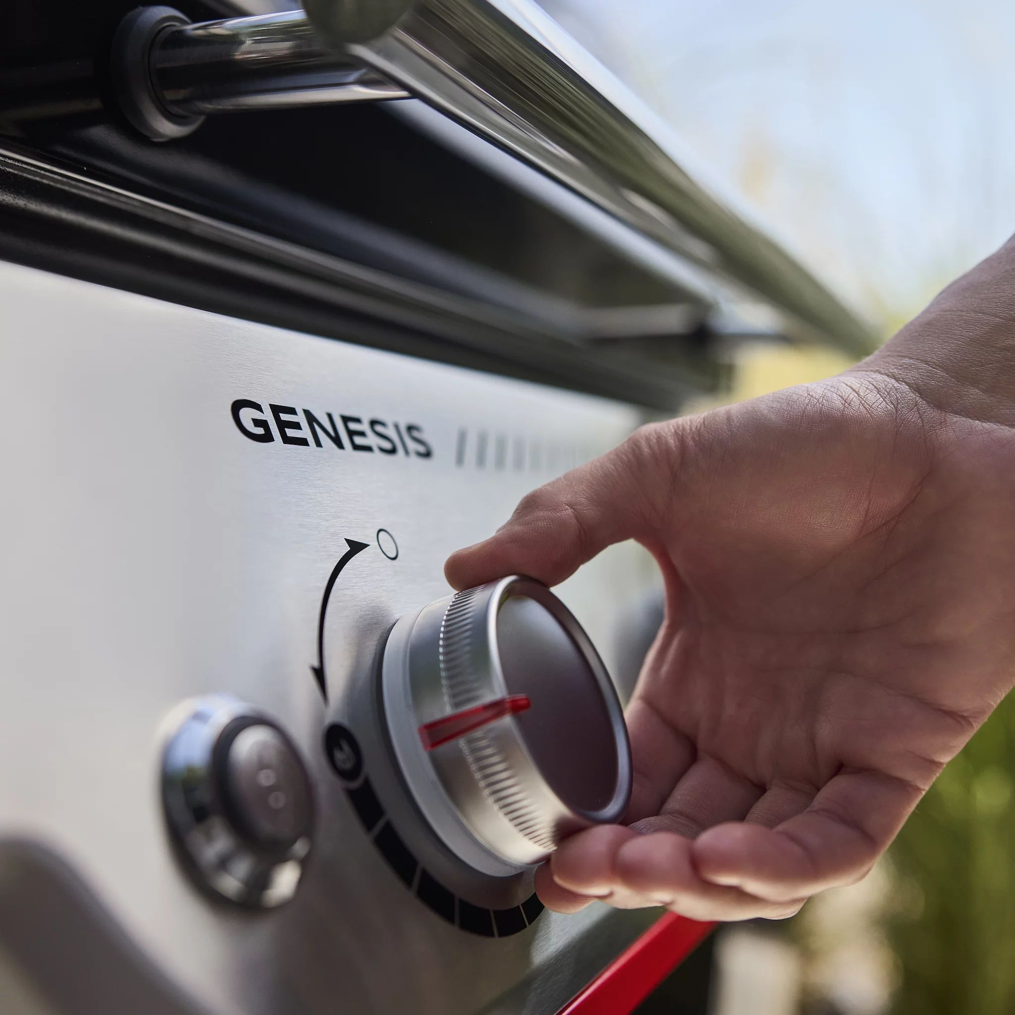 Weber GENESIS E-335W