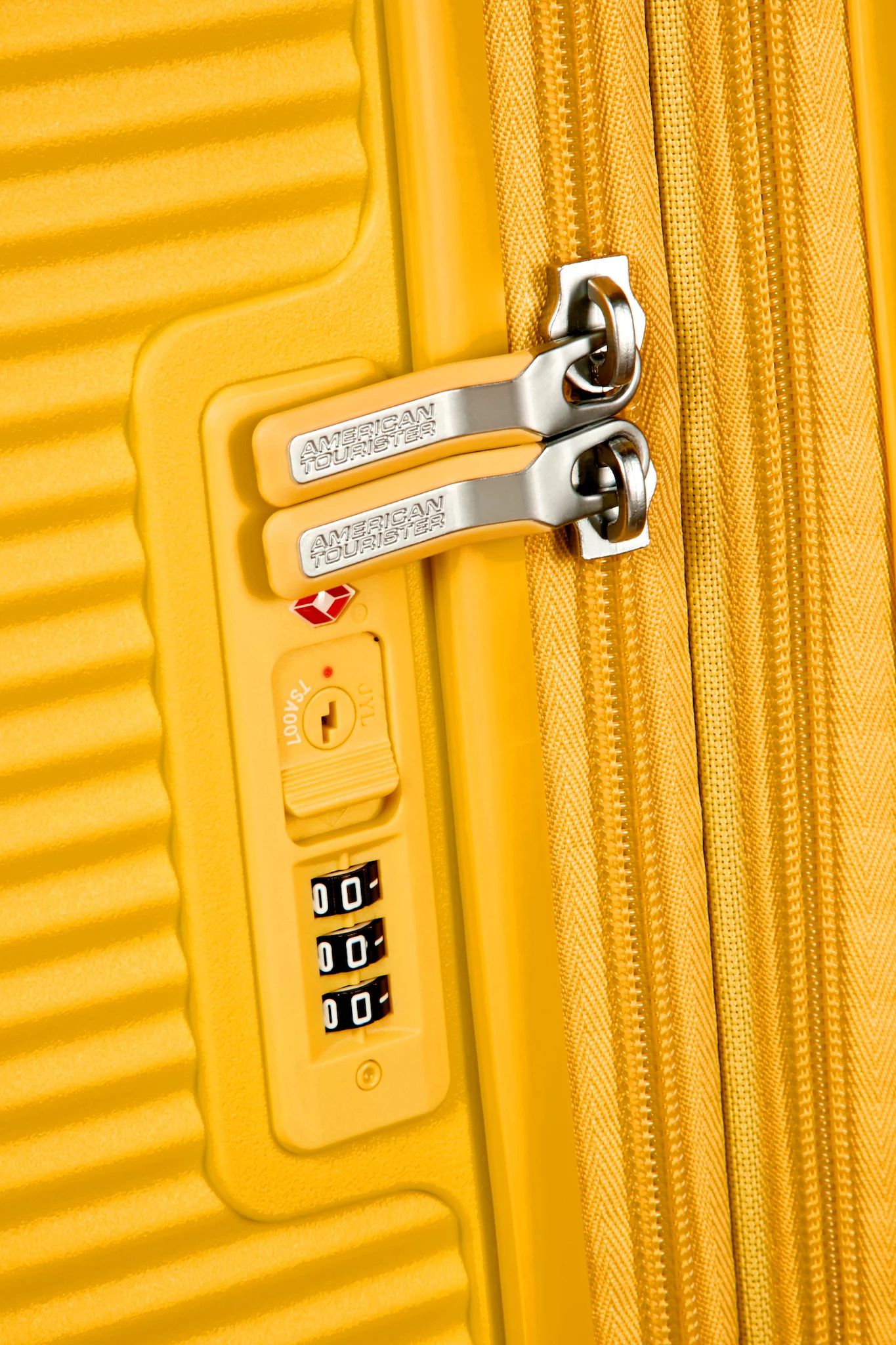 AMERICAN TOURISTER SOUNDBOX  SPINNER 67/24 TSA EXP, GOLDEN YELLOW