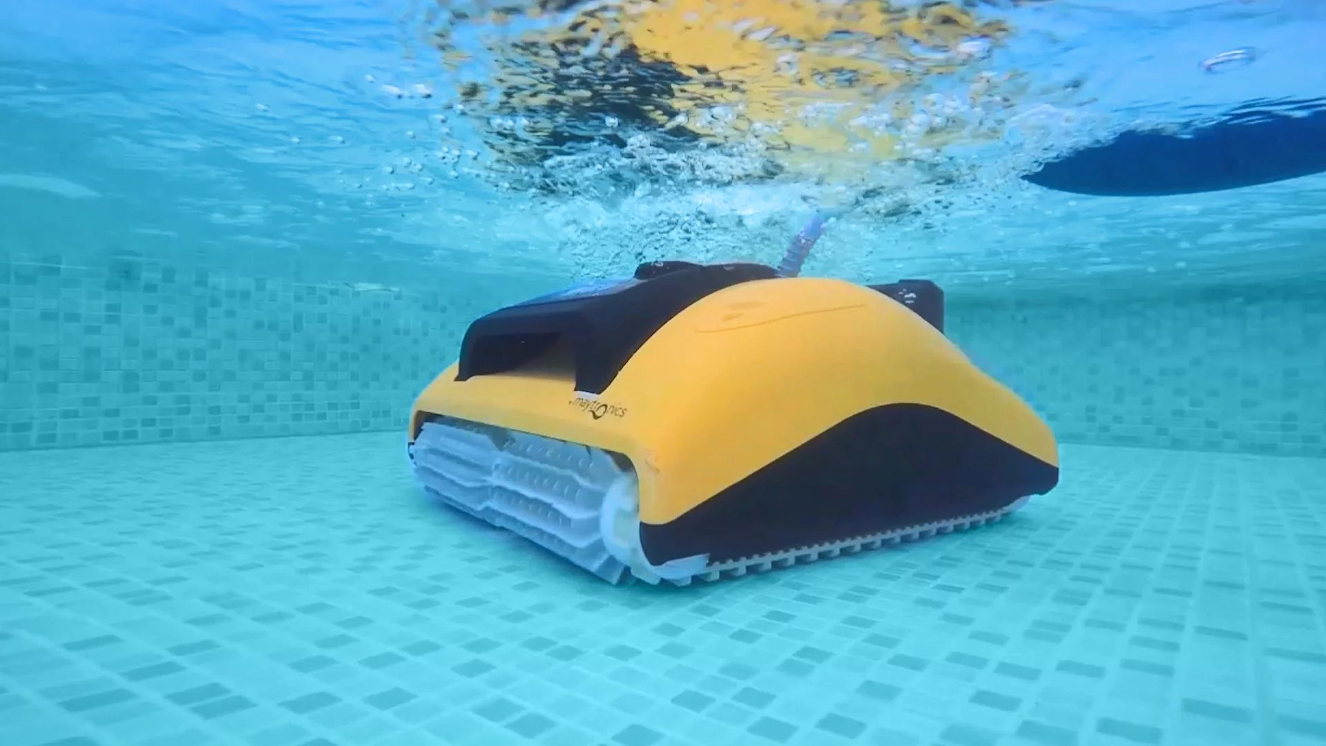 Maytronics DOLPHIN - WAVE 20, mit PVC-Bürste