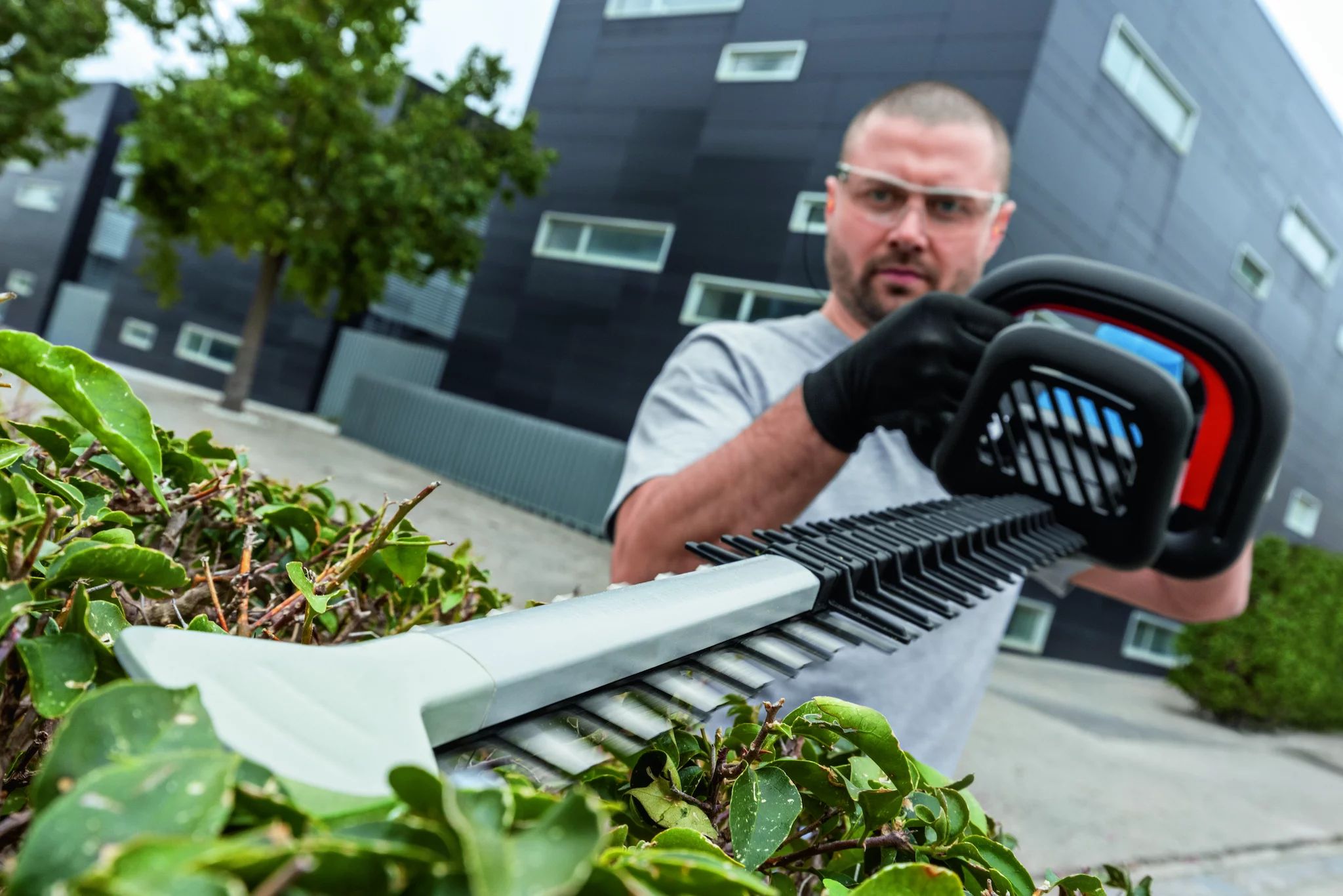 Bosch GHE 18V-60 Akku-Heckenschere Kit