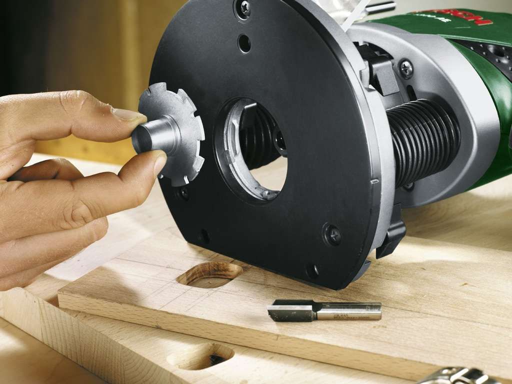 Bosch POF 1200 AE