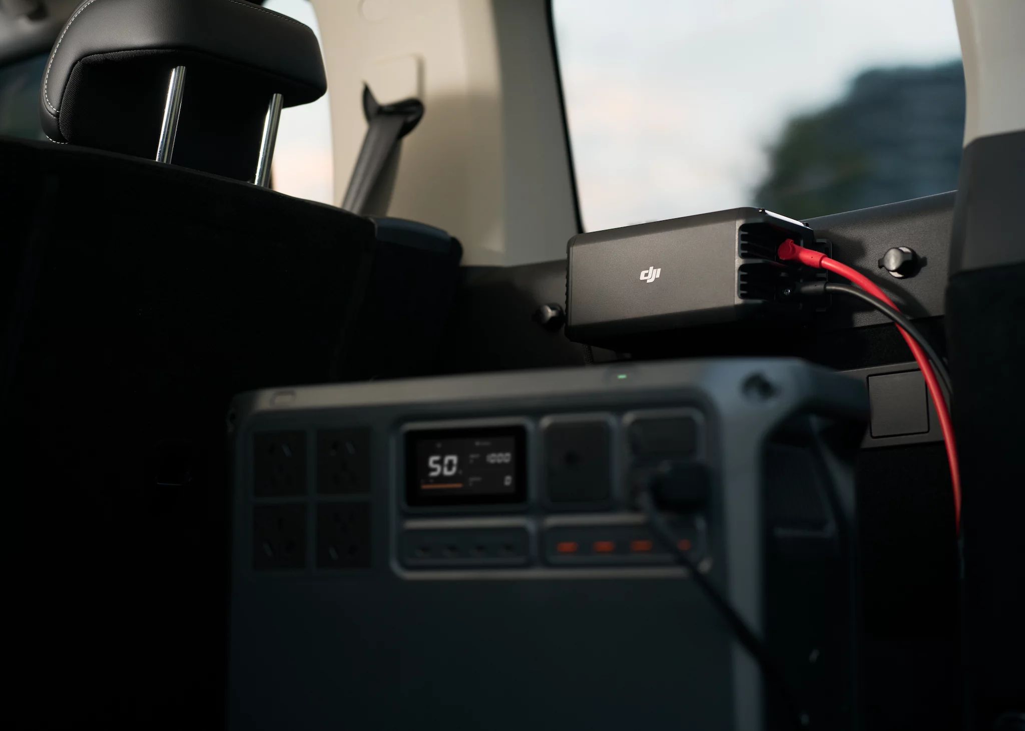 DJI Power 1 kW Auto Superschnellladegerät