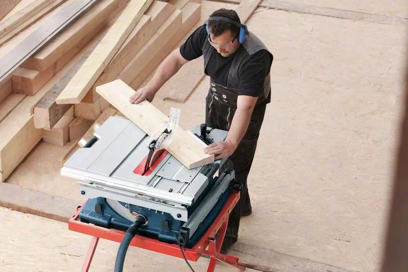 Bosch Professional GTS 10  XC