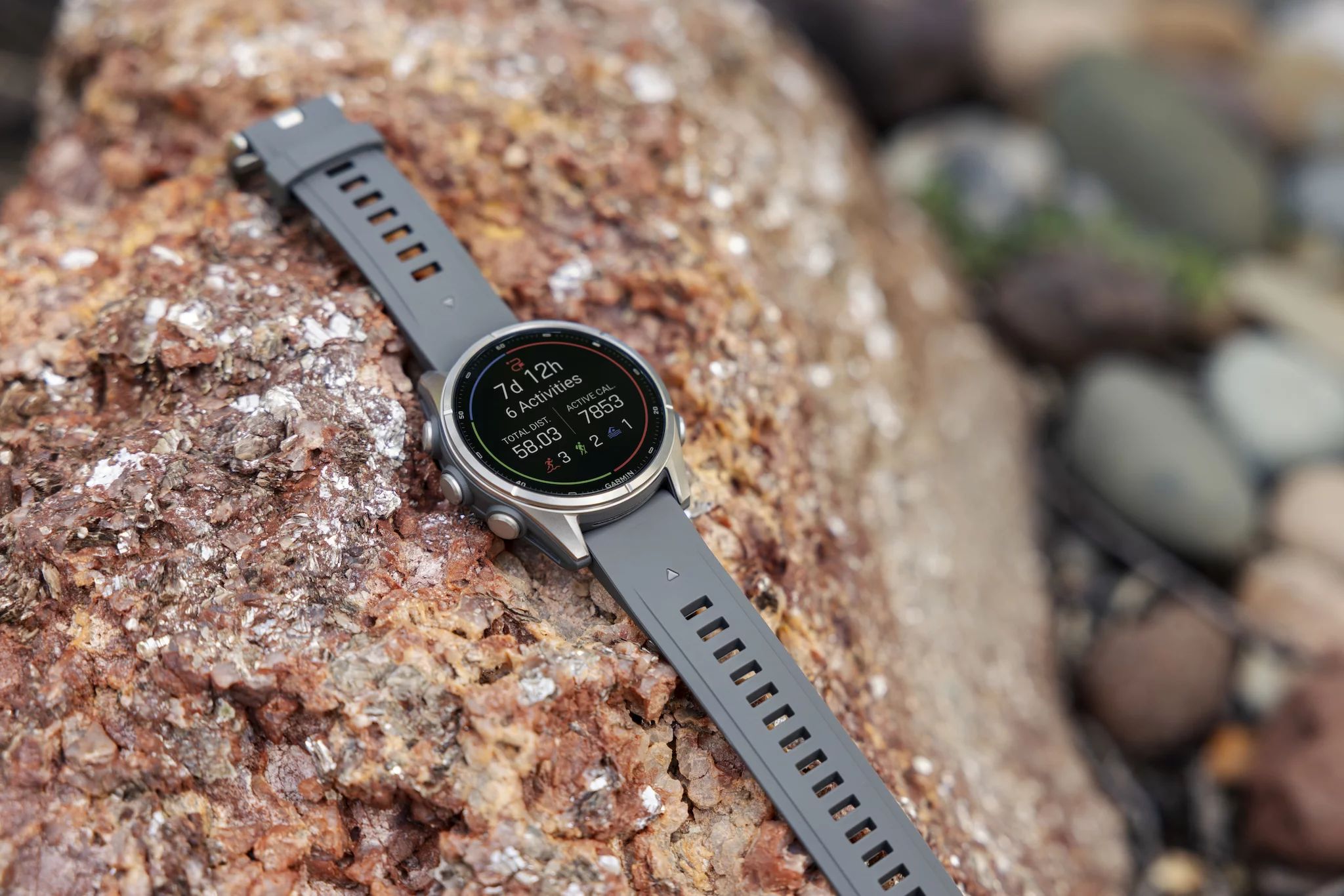 Garmin fēnix 9, 43mm Kieselgrau/Titan