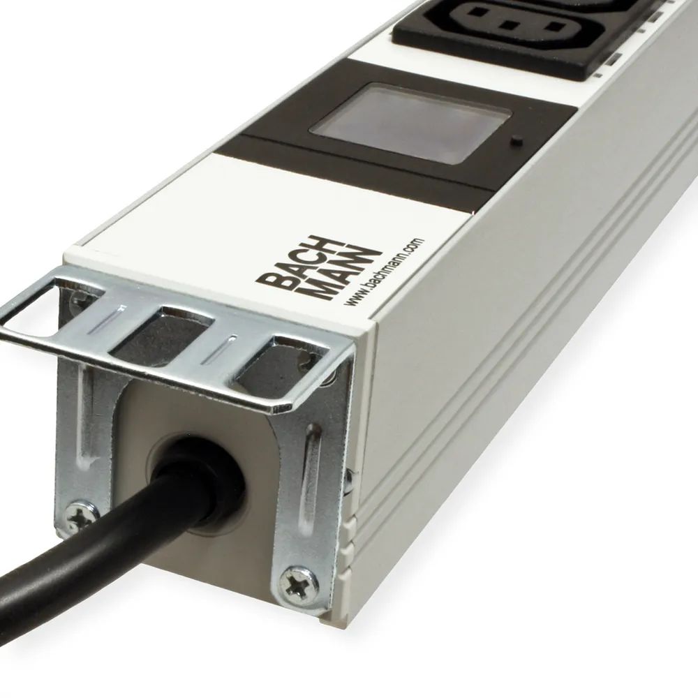 BACHMANN BN0500 Local Metered 19"ALU 1HE 6xC13 2xC19, L:3m SPD 3G2,5mm² CEE16A