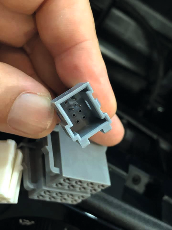 Monitor-Adapter Original Fiat Chinch (R)