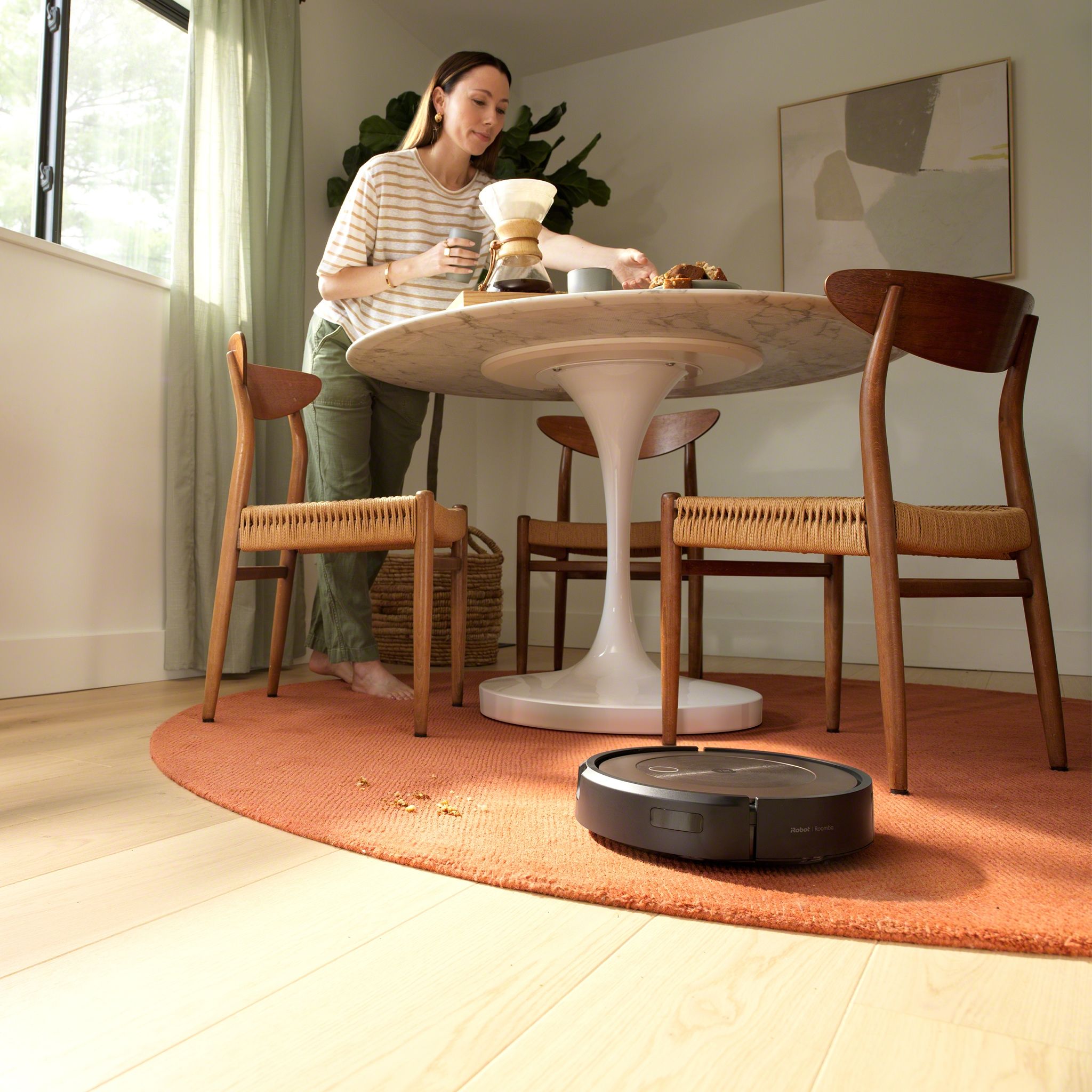 IROBOT ROOMBA J9 VACUUM CLEANER Open-Box