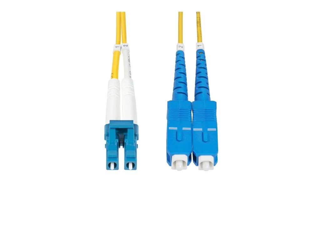 StarTech.com 10m (30ft) LC to SC (UPC) OS2 Single Mode Duplex Fiber Optic Cable, 9/125µm, Laser Optimized, 10G, Bend Insensitive, Low Insertion Loss - LSZH Fiber Patch Cord (SMLCSC-OS2-10M)