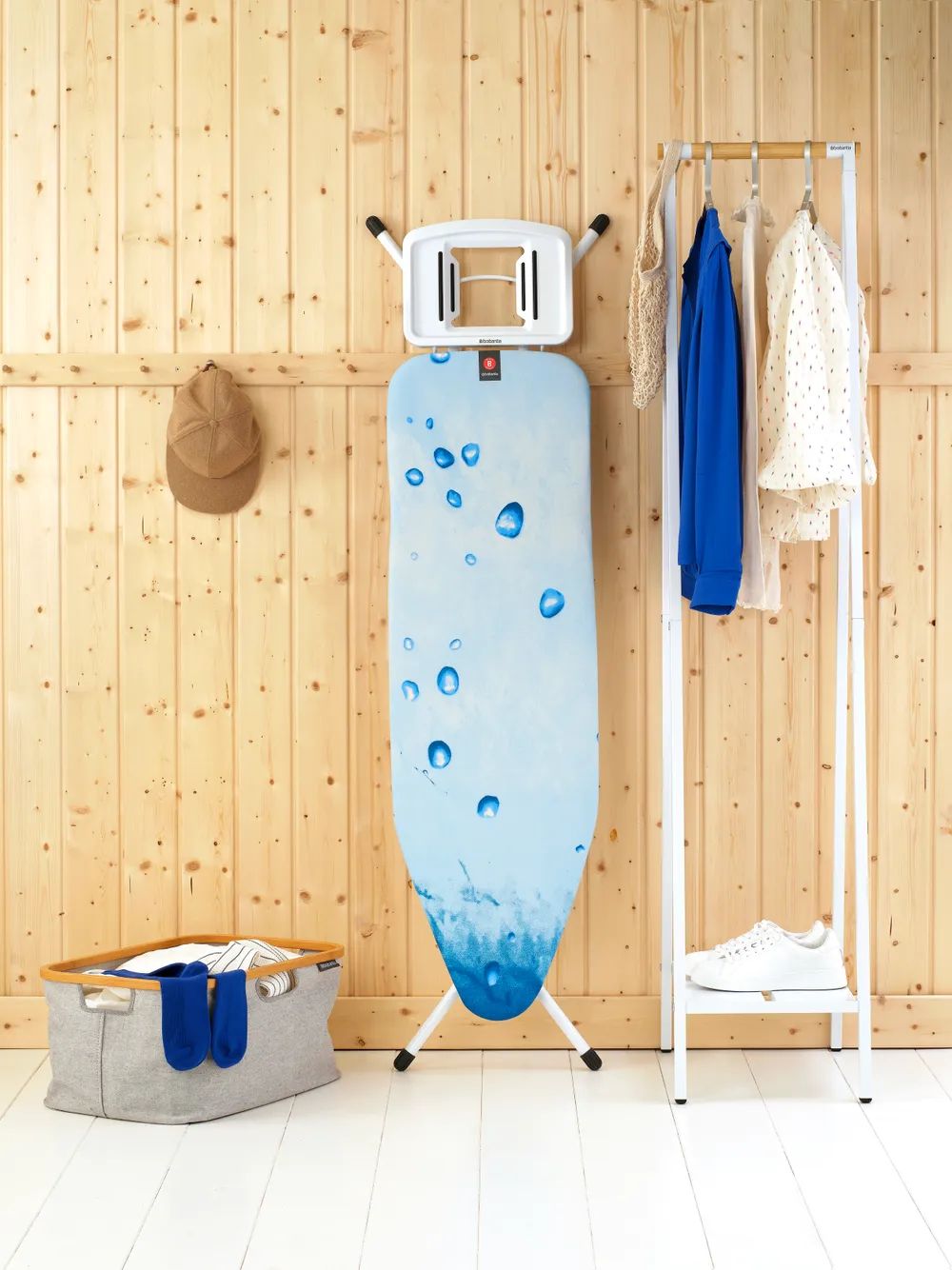 Brabantia Bügeltisch B, 124x38cm, Dst-Mulde Solid - Ice Water