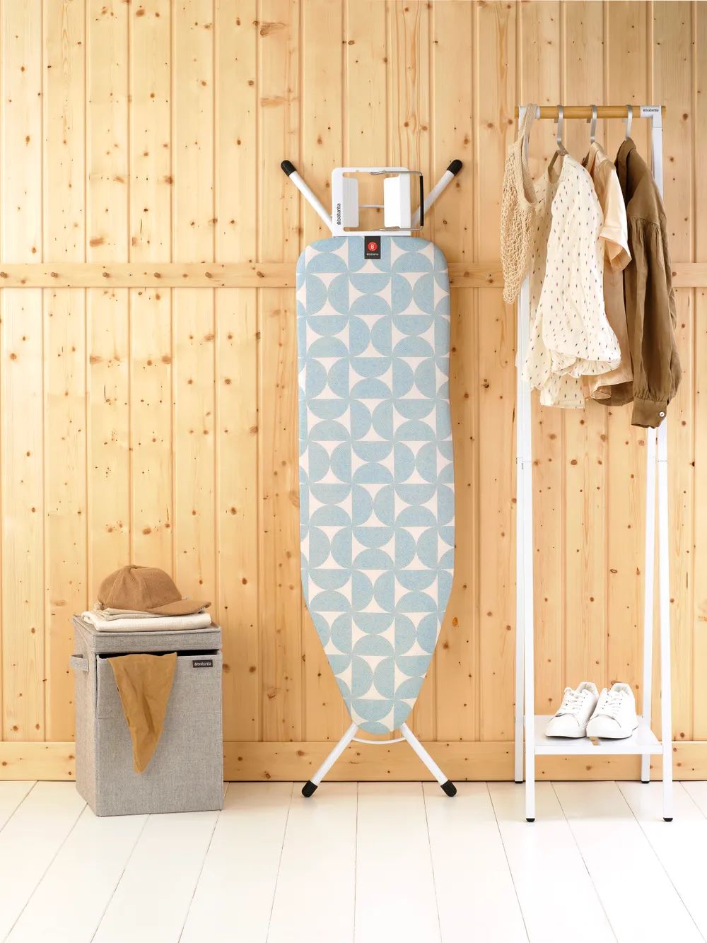 Brabantia Bügeltisch B, 124x38cm, Dst-Mulde - Fresh Breeze