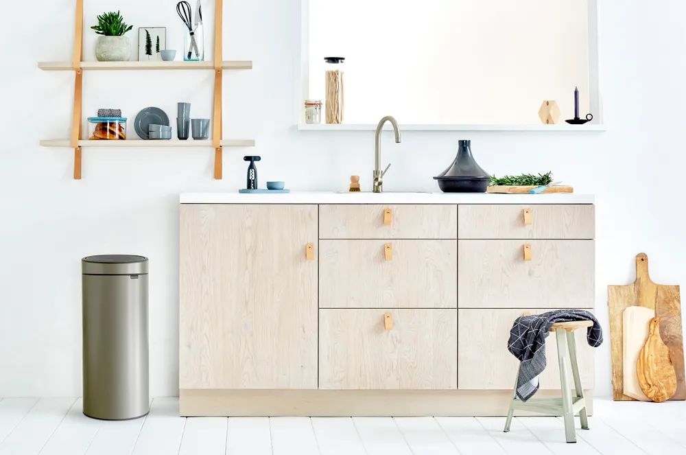 Brabantia Touch Bin New, 30L - Platinum