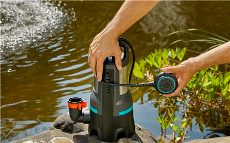 Gardena Schmutzwasser-Tauchpumpe 25000