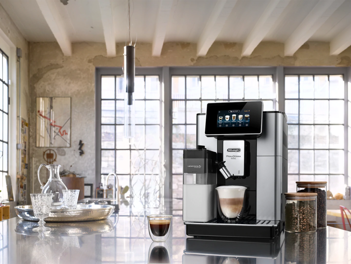 De'Longhi Kaffeevollautomat PrimaDonna Soul ECAM610.55.SB