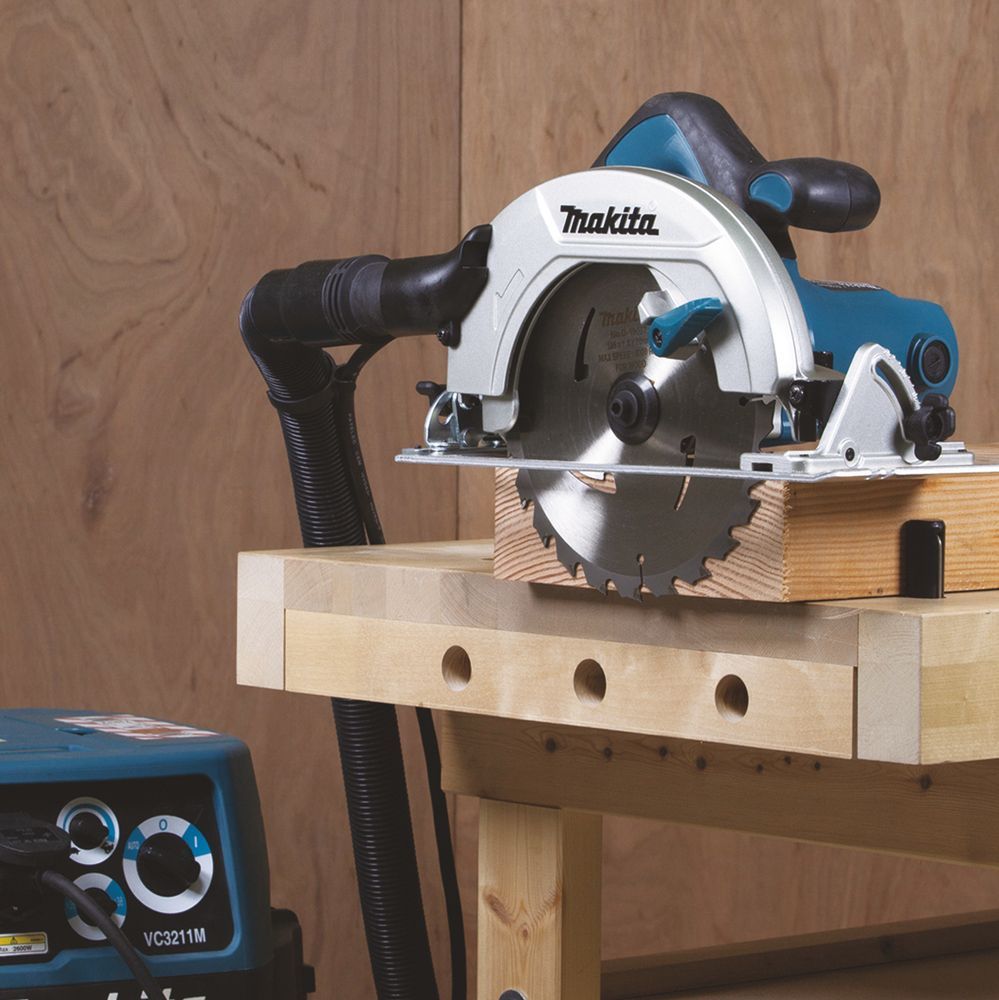 Makita HS7601J