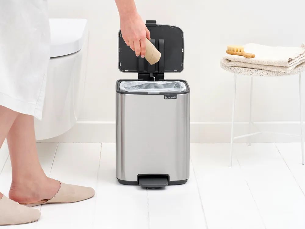 Brabantia Bo Treteimer, 7L - Matt Steel Fingerprint Proof