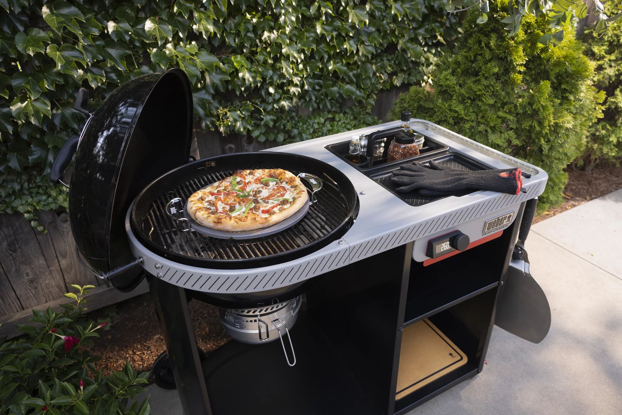 Weber Performer Premium, 57cm