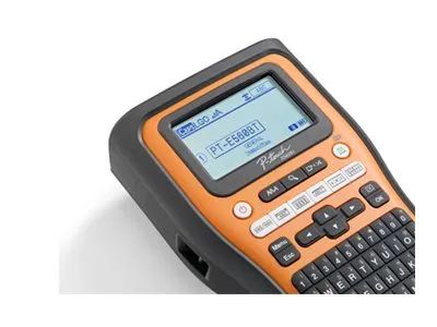 Brother PT-E560BT und L-BOXX 136 Systemkoffer mit Schaumstoffeinlage