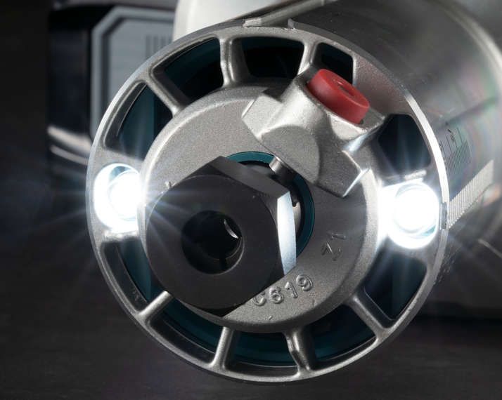 Makita XGT RT001GM206