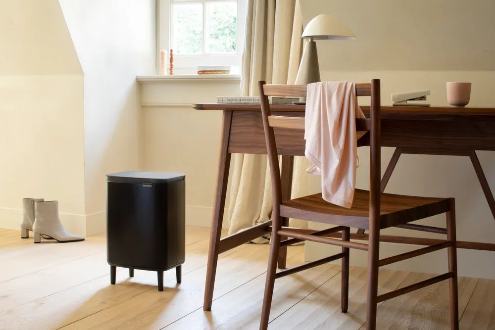 Brabantia Bo Mülleimer Hi, 12L - Matt Black