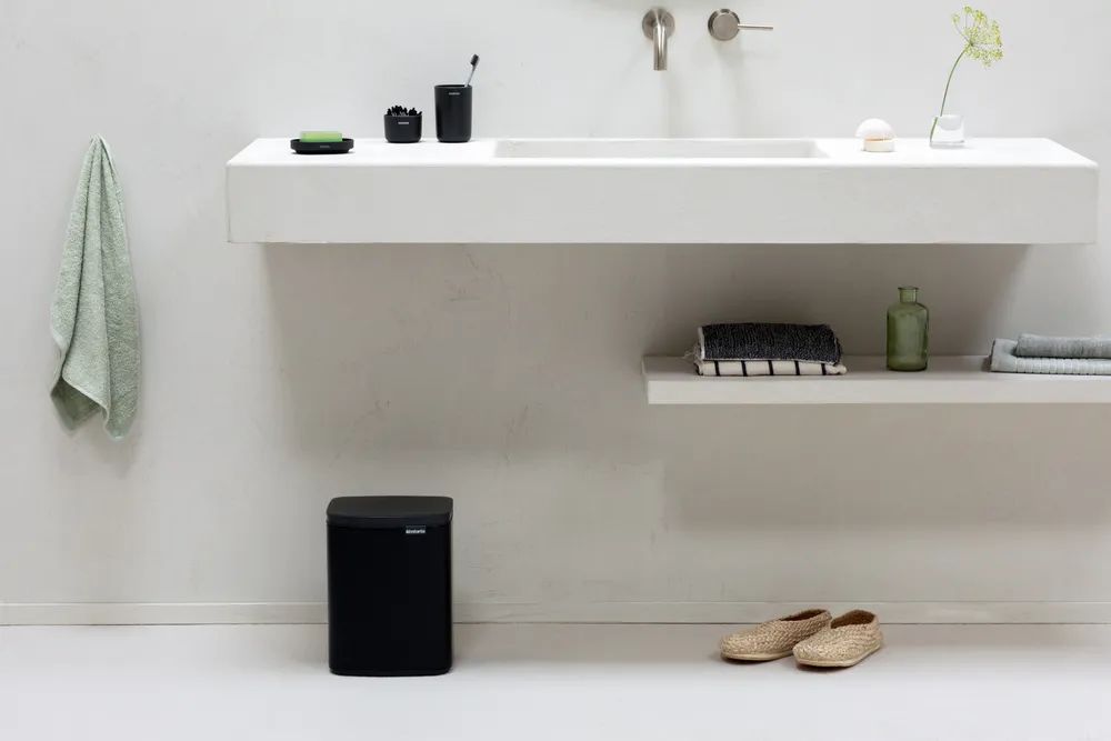 Brabantia Bo Mülleimer, 7L - Matt Black
