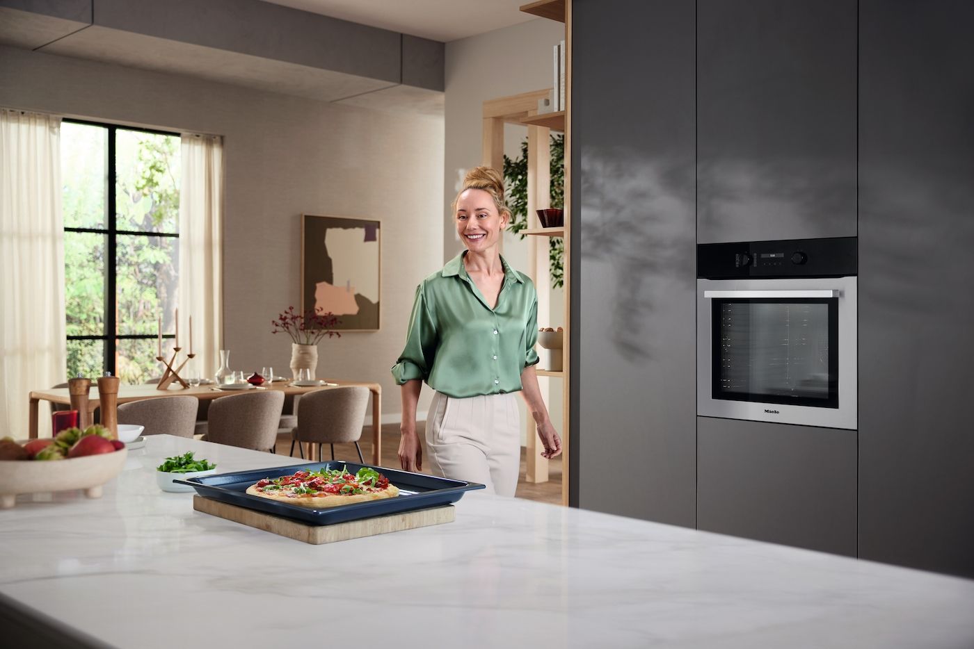 Miele Einbau-Backofen H 2761 B Edelstahl/CleanSteel