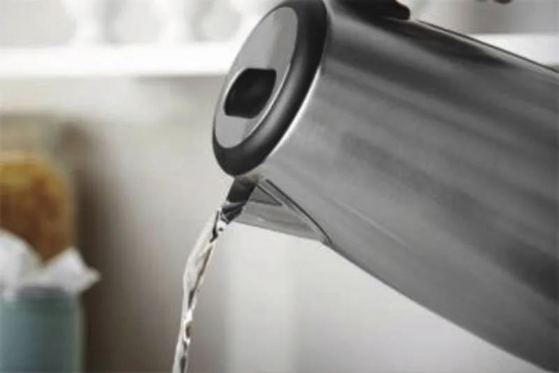 Russell Hobbs Everyday Wasserkocher Brushed