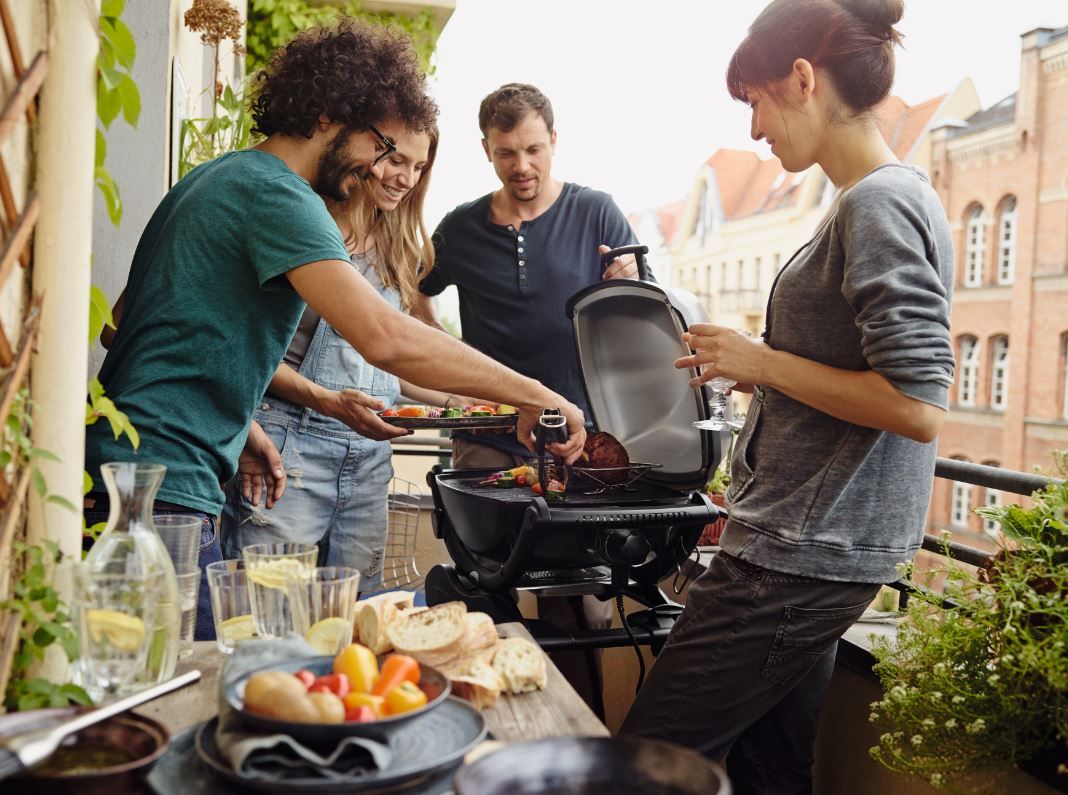 Weber Q 2400 Stand, Dark Grey OPEN-BOX