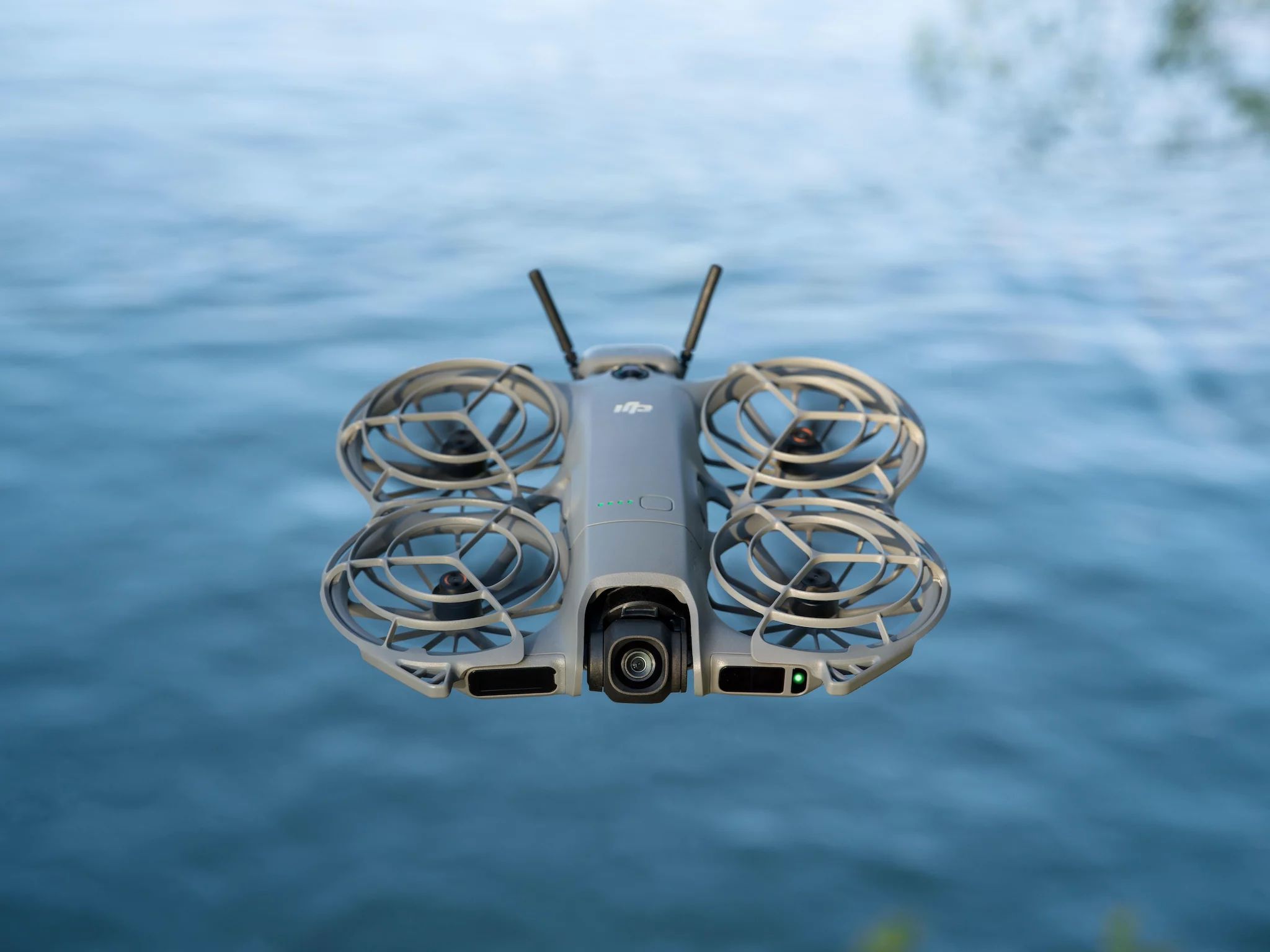 DJI Neo 2 Fly More Combo