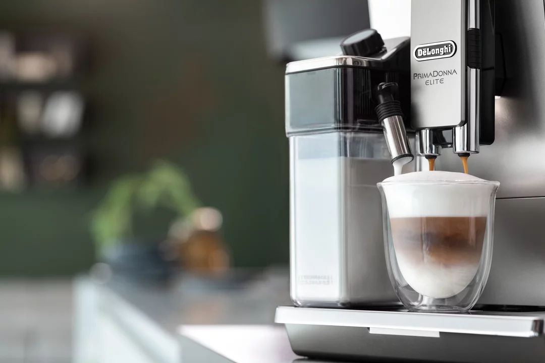 De'Longhi PrimaDonna Elite Experience ECAM650.55.MS