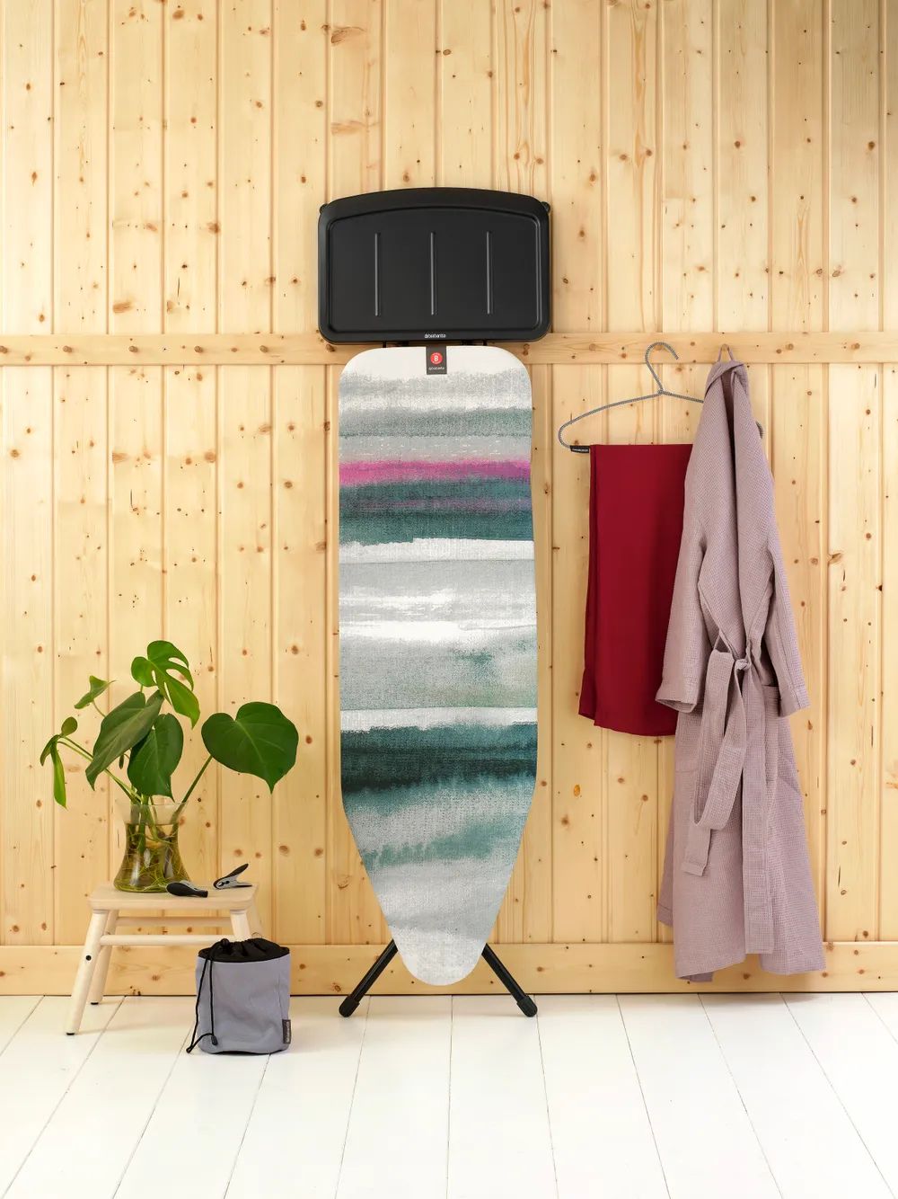 Brabantia Bügeltisch B, 124x38cm, Dst-Ablage Solid - Morning Breeze
