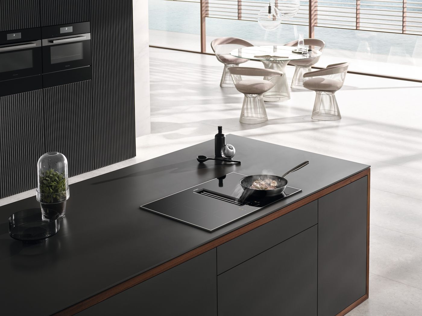 Miele Induktionskochfeld mit integr. Wrasenabzug KMDA 7473 FR-A