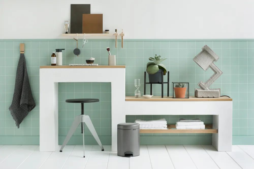 Brabantia NewIcon Treteimer, 5L - Platinum