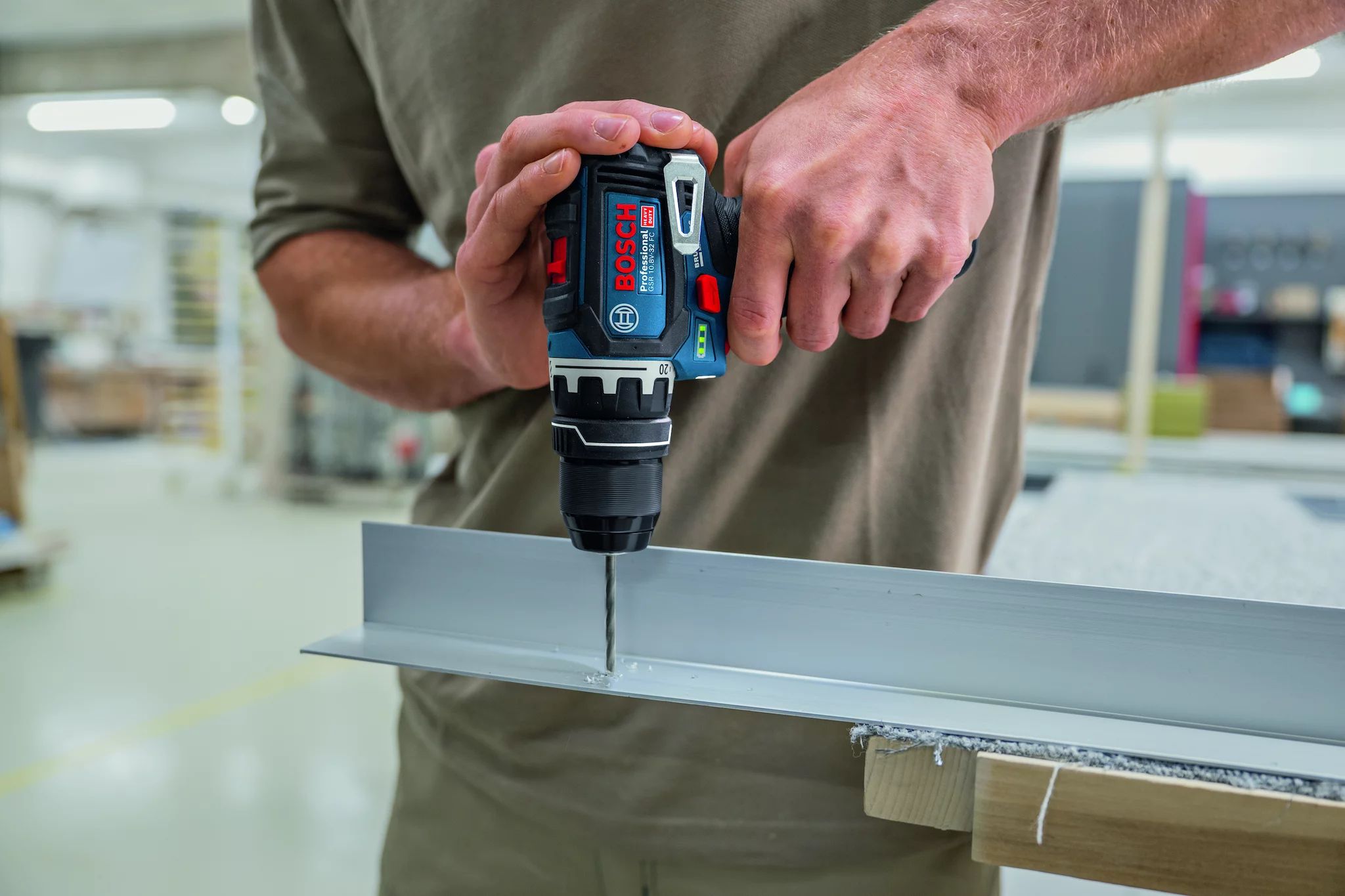 Bosch GSR 12V-32 FC Akku-Bohrschrauber