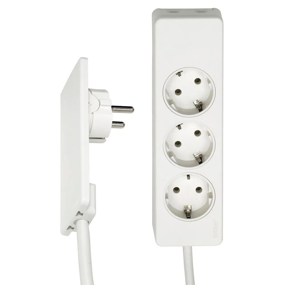 EVOline Plug-Verlängerungsleitung 1,5 m mit 3-fach Verteiler, Kunststoff weiß