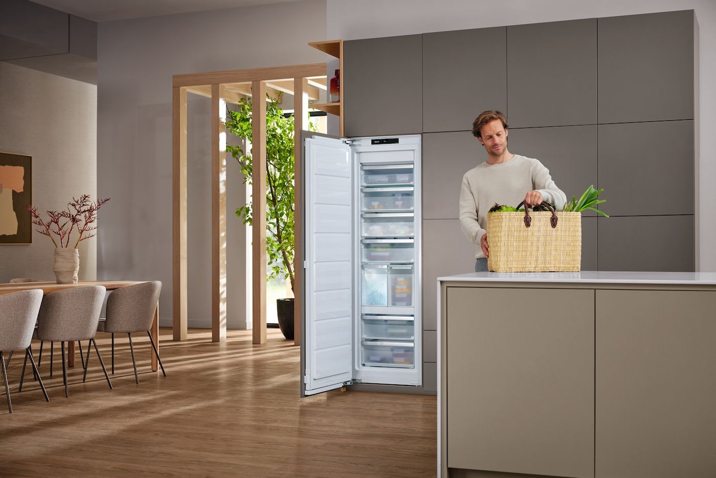 Miele FNS 7794 D L Einbau-Gefrierschrank