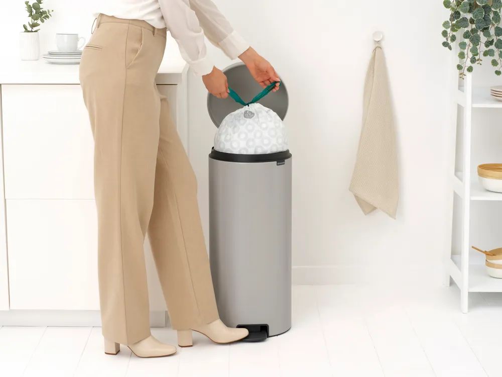 Brabantia NewIcon Treteimer, 30L - Soft Grey