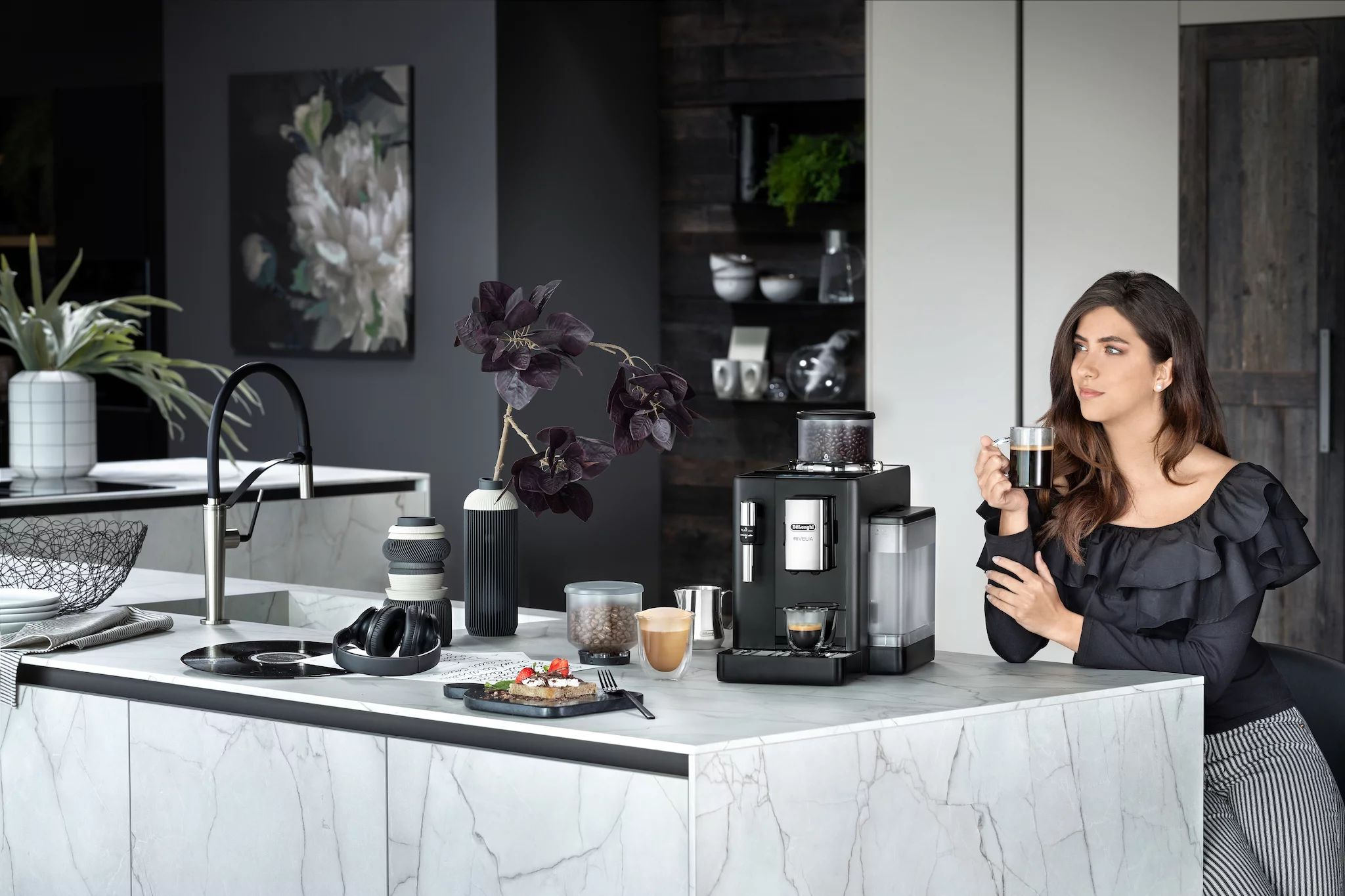 De'Longhi Rivelia EXAM440.35.B Open-Box