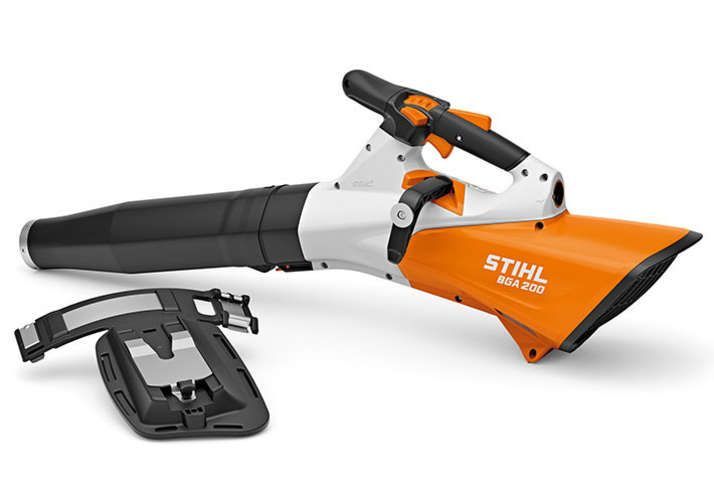 STIHL BGA200 + Tragsystem